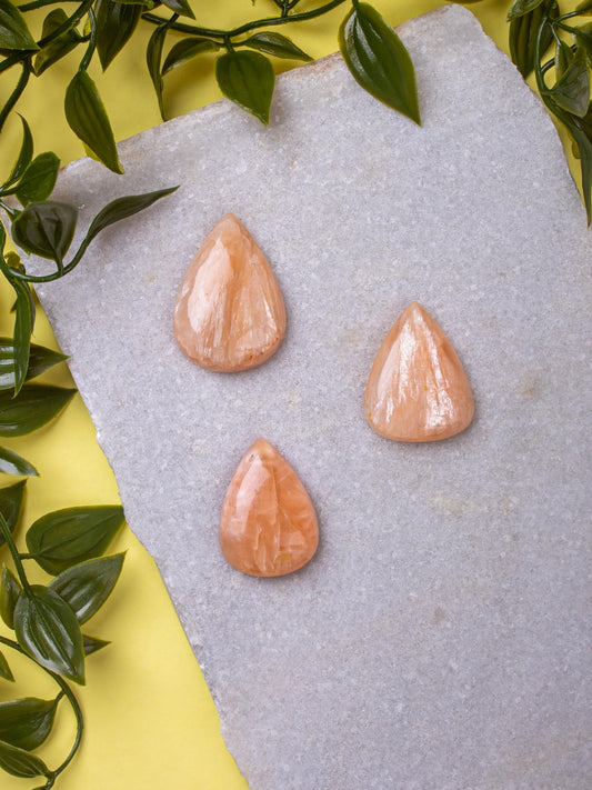 Stillbite Cabochon (pear shaped)