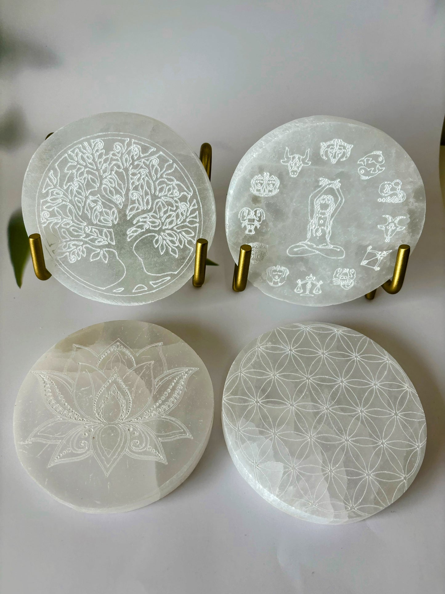 Selenite Plate (with stand)